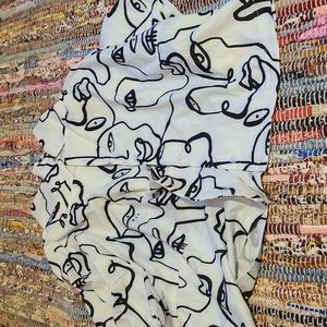 Cropped Collar Blouse